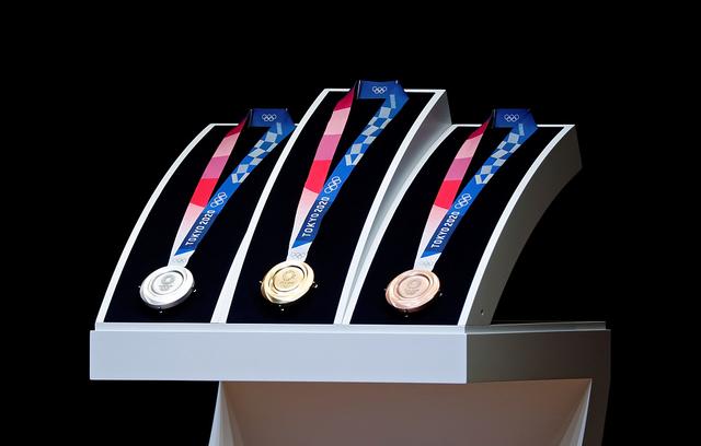 東京奧運(yùn)會獎牌 制作原料來自舊手機(jī)等電子垃圾